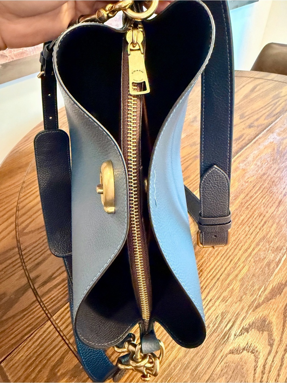 Coach Willow Bucket Leather Shoulder Bag in Denim Blue with Gold Hardware - Picture 4 of 9